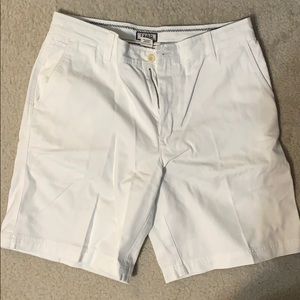 Men’s Izod shorts